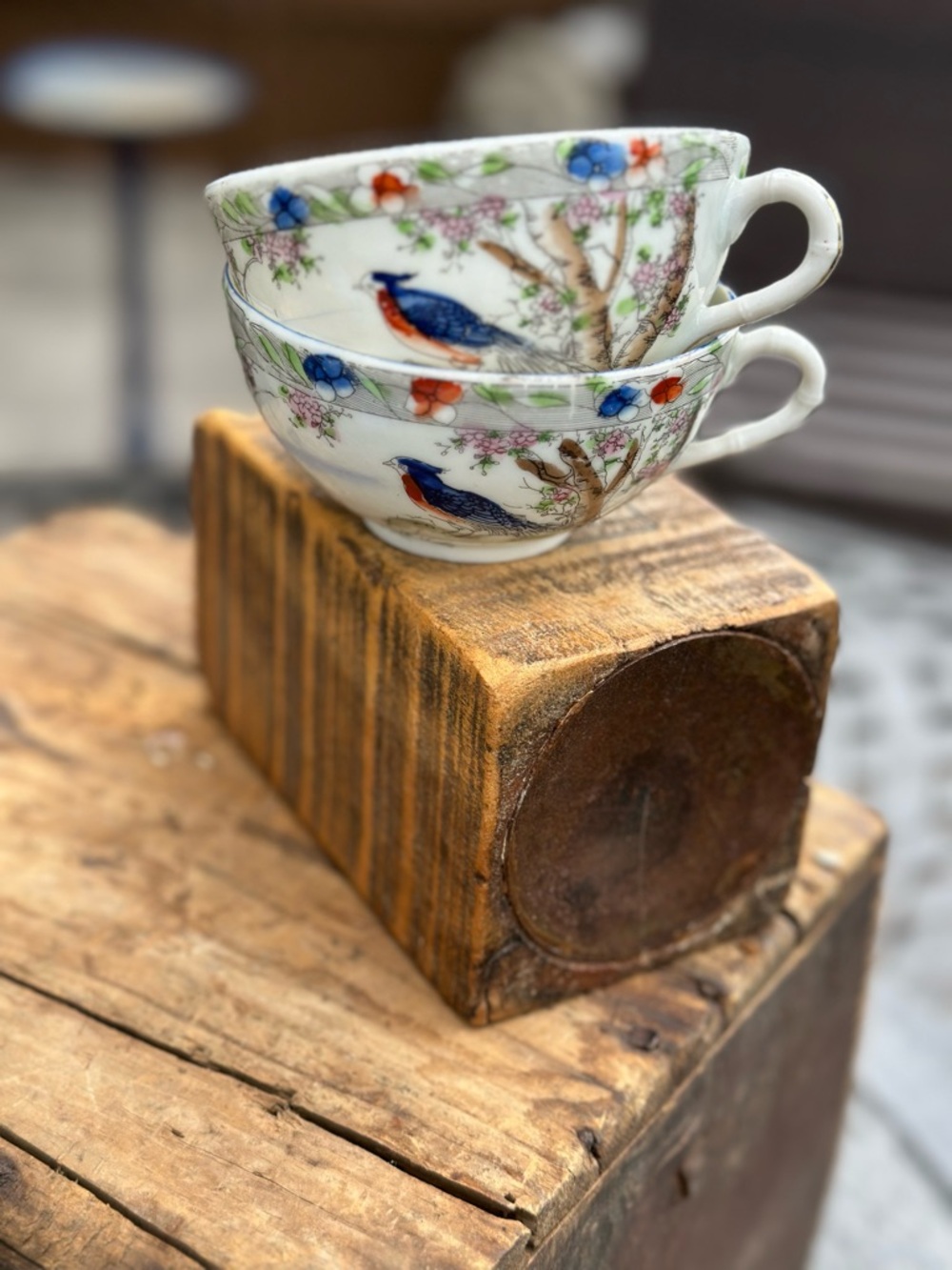 Vintage Japan Floral Teacups Saucers Set 4 Cups 6 Saucers Gold Trim Cottage